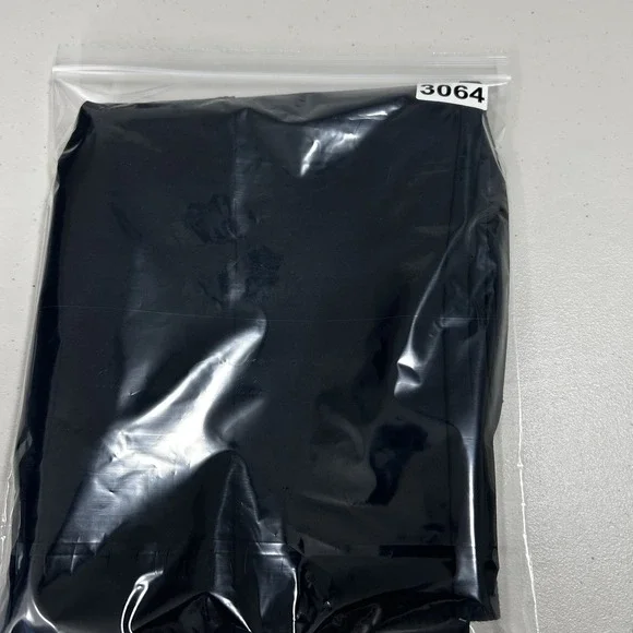 Columbia PFG Capri Pants Women Small Black Regular Fit Hiking NEW - Picture 13 of 13